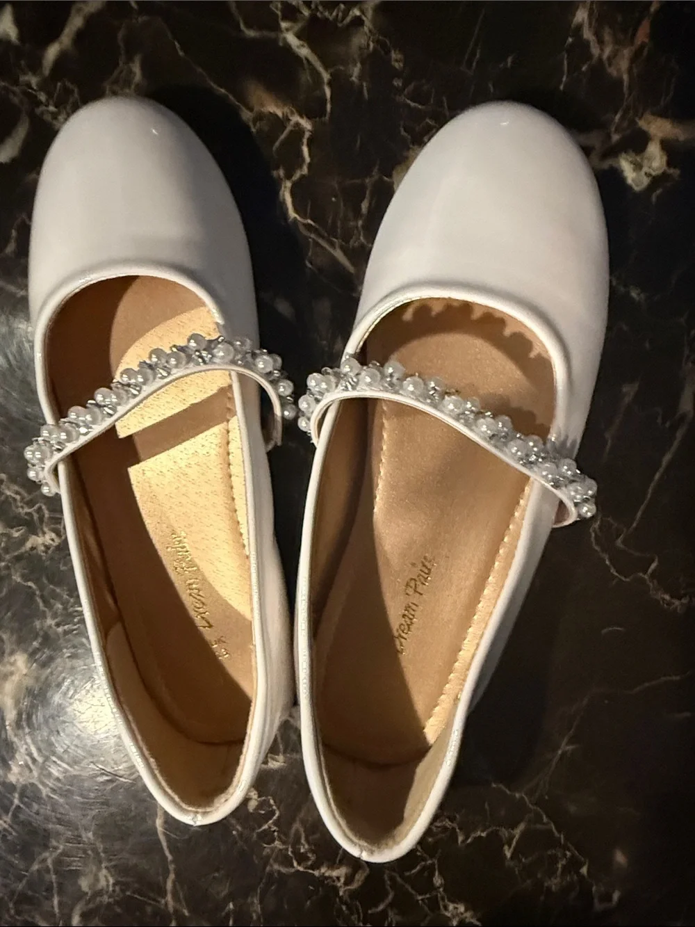 Dream Pairs sweet jeweled